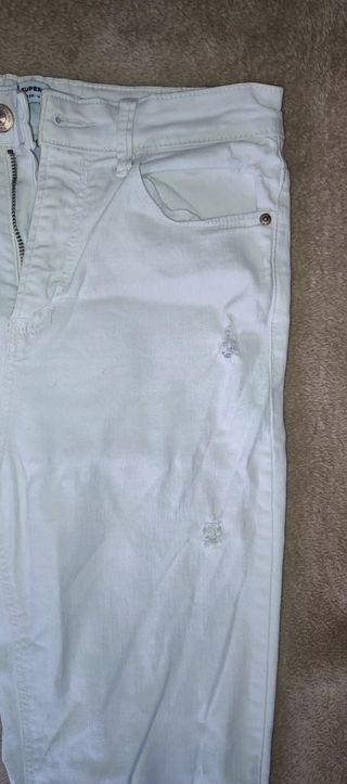 Pantalón vaquero blanco Stradivarius Tiro alto