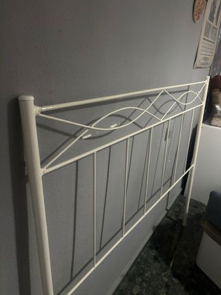 Cabecero de forja blanco