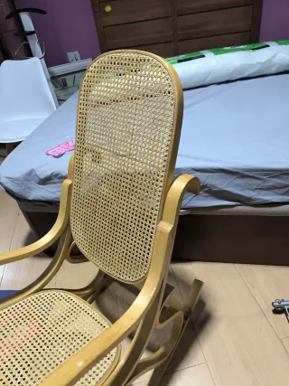 Mecedora mimbre Thonet madera