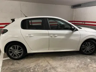Peugeot 208 2022