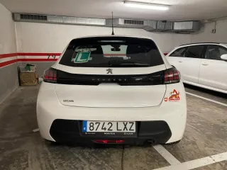 Peugeot 208 2022