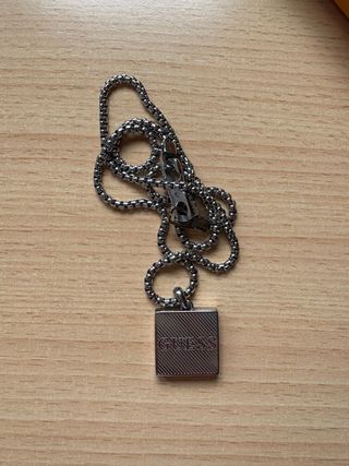 Collar Guess
