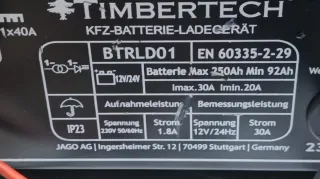 Cargador de Baterías Coche