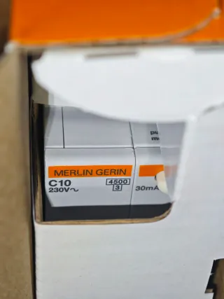 Interruptor automático diferencial iDPN Vigi 10A