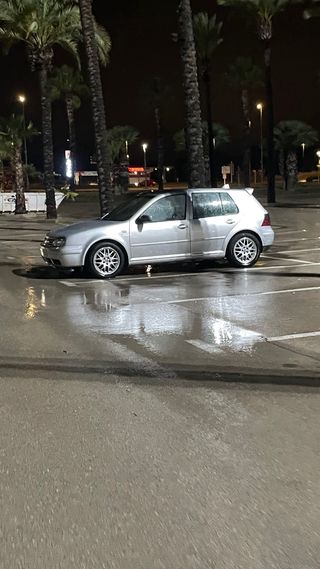 Volkswagen Golf GTI 2002