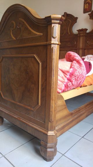 Letto antico noce del '700