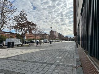 Local comercial en venta en Campo Grande - Arco Ladrillo en Valladolid