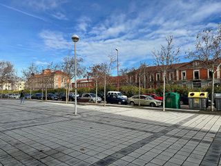 Local comercial en venta en Campo Grande - Arco Ladrillo en Valladolid