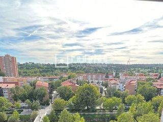 Piso en venta en Casa de Campo en Madrid