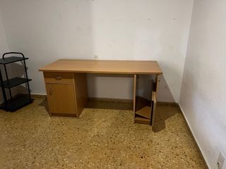Lote somier, colchón, estanterías....