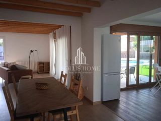 Chalet en alquiler en San Antonio de Benagéber