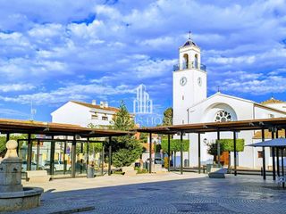 Chalet en alquiler en San Antonio de Benagéber