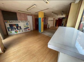 Local comercial en alquiler en Pº Zorrilla - Cuatro de Marzo en Valladolid