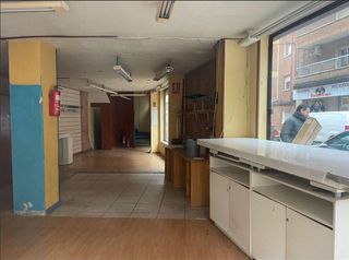 Local comercial en alquiler en Pº Zorrilla - Cuatro de Marzo en Valladolid