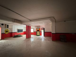 Local comercial en venta en Ave María en Palencia