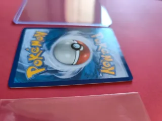 Carta de Pokemon Capitán Pikachu (CBB1C 07)