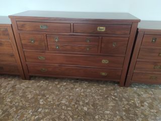 Cómoda y 2 Mesitas de Noche Madera