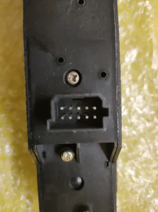 BOTONERA ELEVALUNAS MERCEDES VITO II W639 X4B