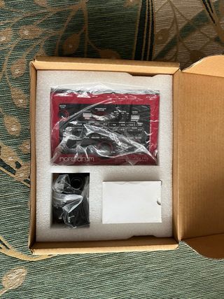 Clavia Nord Drum 1 Sintetizador de percusión