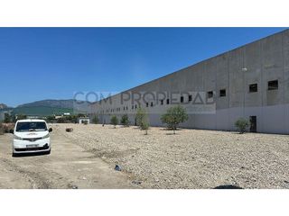 Nave industrial en alquiler en Bunyola