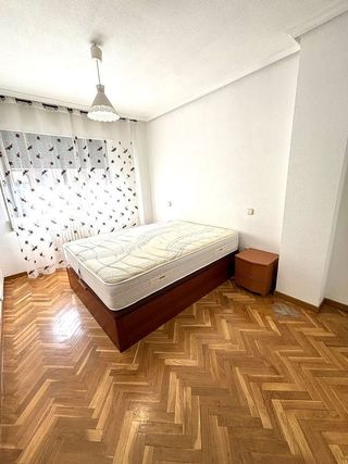 Piso en alquiler en Timón en Madrid