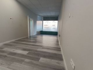 Local comercial en venta en Cascajos - Piqueras en Logroño