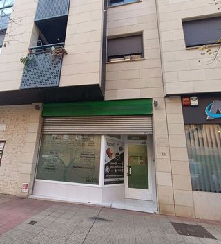 Local comercial en venta en Cascajos - Piqueras en Logroño