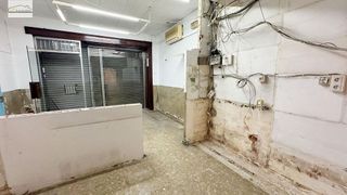 Local comercial en alquiler en Girón - Las Delicias - Tabacalera en Málaga