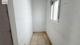 Local comercial en alquiler en Girón - Las Delicias - Tabacalera en Málaga