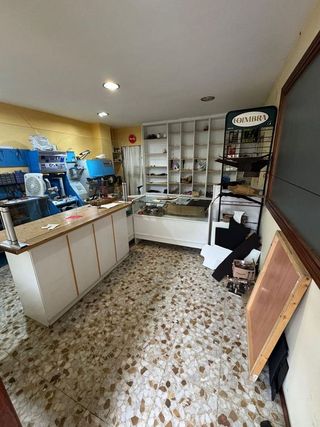 Local comercial en alquiler en Fuentecillas - Universidades en Burgos