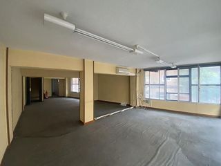 Local comercial en alquiler en Pº Zorrilla - Cuatro de Marzo en Valladolid