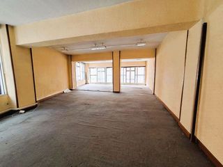 Local comercial en alquiler en Pº Zorrilla - Cuatro de Marzo en Valladolid