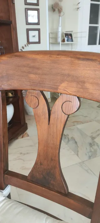 Conjunto mesa y 6 sillas madera natural