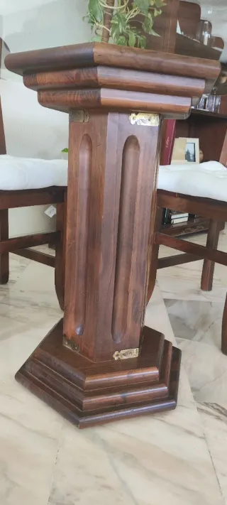 Conjunto mesa y 6 sillas madera natural