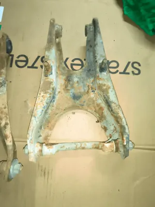 Brazos suspensión Seat 127