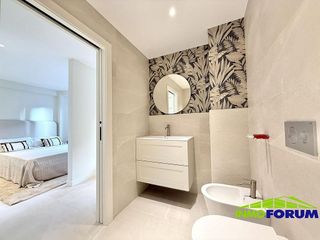 Piso en venta en Cuatro Caminos - Plaza de la Cubela en Coruña (A)