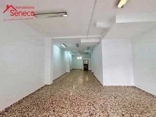 Local comercial en alquiler en Zona Centro en Córdoba