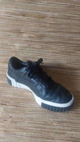 Zapatillas Puma de piel negras