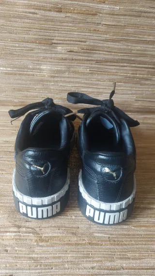 Zapatillas Puma de piel negras