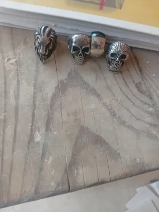 Anillos Calavera y León