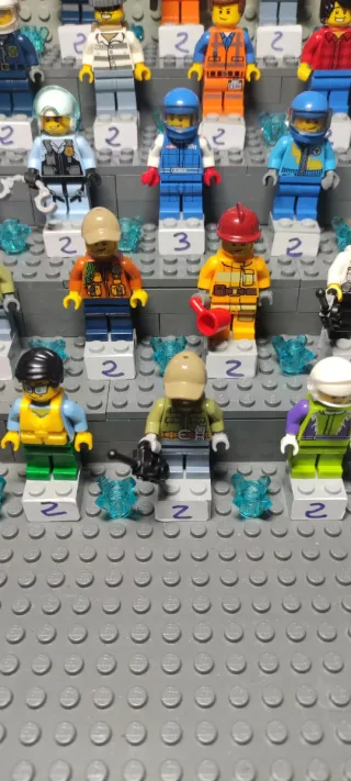 Lote Minifiguras Lego City Lote 3