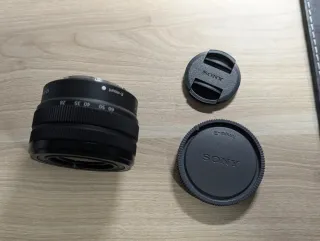Obiettivo Sony FE 28-60mm f/4-5.6 con Garanzia