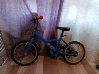 Bicicleta infantil azul 5 años