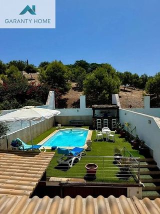 Casa adosada en venta en Polígonos - Recinto Ferial Cortijo de Torres en Málaga