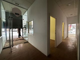 Local comercial en alquiler en Arrabal en Zaragoza