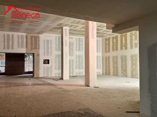 Local comercial en alquiler en Zona Centro en Córdoba