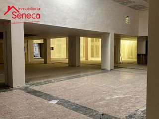 Local comercial en alquiler en Zona Centro en Córdoba