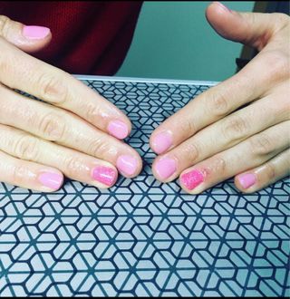 Uñas semipermanente