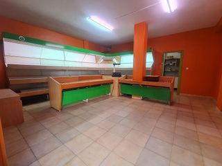 Local comercial en venta en Delicias en Valladolid