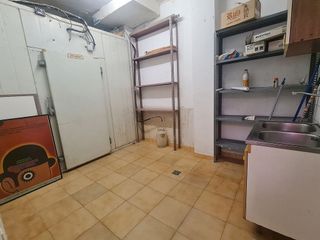 Local comercial en venta en Delicias en Valladolid